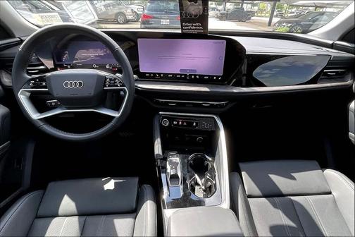 Glacier White m 2026 Audi Q5 Sportback Premium Plus TFSI quattro S tronic