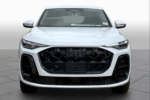 Glacier White m 2026 Audi Q5 Sportback Premium Plus TFSI quattro S tronic