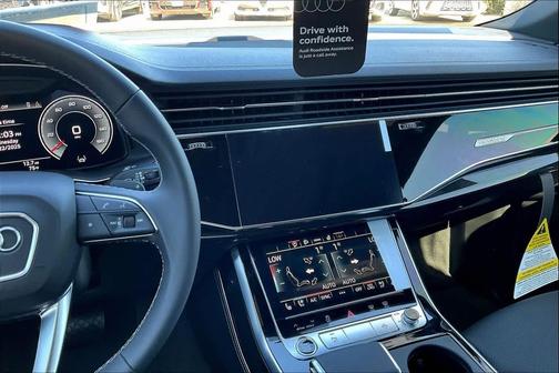 2026 Audi Q8 55 Premium Plus