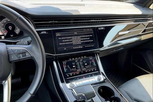 2021 Audi Q7 55 Prestige