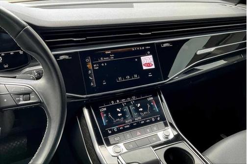 2021 Audi Q8 55 Premium Plus