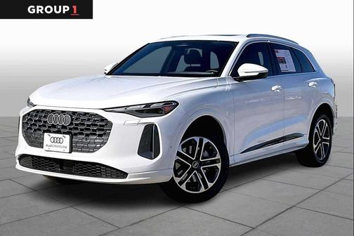 2025 Audi Q5 Premium TFSI quattro S tronic