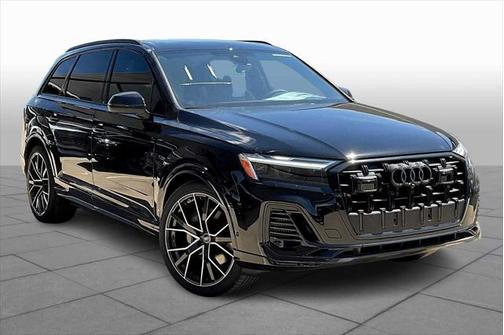 2025 Audi Q7 55 Premium Plus