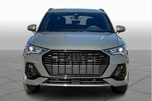 2024 Audi Q3 Premium 45 TFSI S line quattro Tiptronic