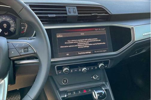 2024 Audi Q3 Premium 45 TFSI S line quattro Tiptronic