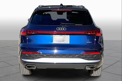 2025 Audi Q5 Premium TFSI quattro S tronic
