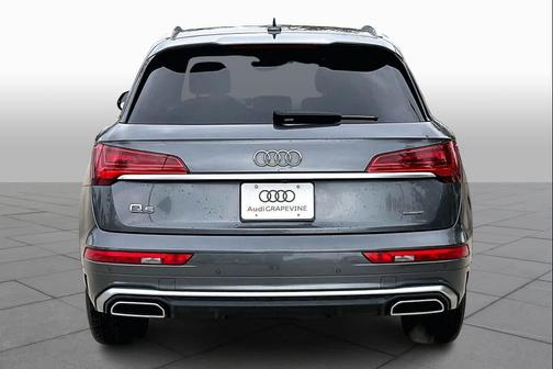 2022 Audi Q5 45 S line Premium