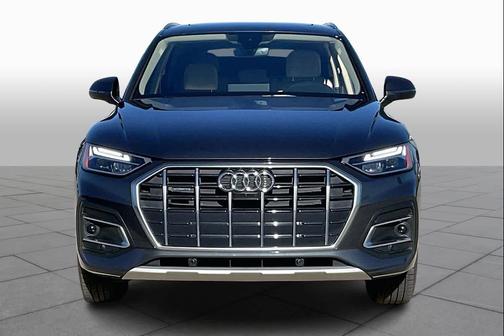 2023 Audi Q5 40 Premium Plus