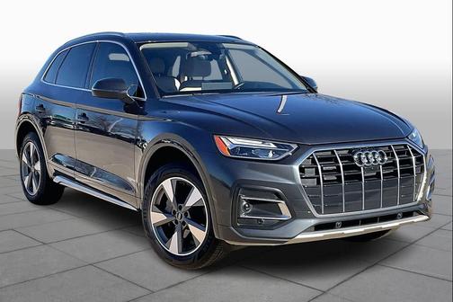 2023 Audi Q5 40 Premium Plus