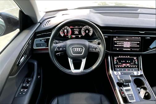 Samurai Gray Metallic 2022 Audi Q8 55 Premium Plus