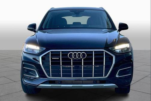 2023 Audi Q5 40 Premium Plus