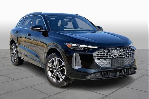 2025 Audi Q5 Premium TFSI quattro S tronic