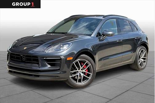 2022 Porsche Macan Base