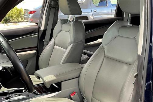 2016 Acura MDX 3.5L w/Technology Package