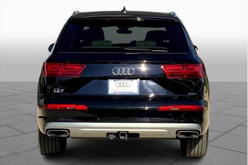 2019 Audi Q7 45 Premium Plus