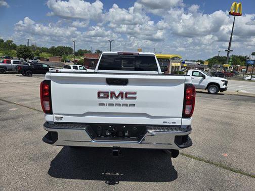 2025 GMC Sierra 2500 SLE