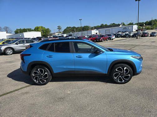 2025 Chevrolet Trax FWD 2RS