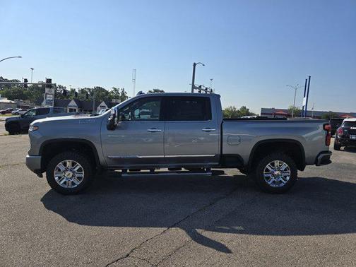 2025 Chevrolet Silverado 2500 High Country