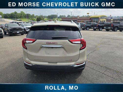 2023 GMC Terrain AWD AT4