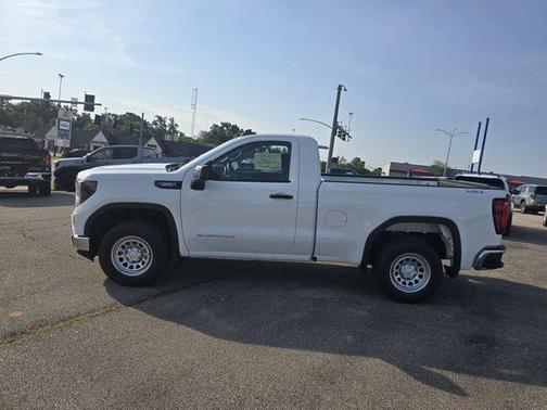 2025 GMC Sierra 1500 Pro