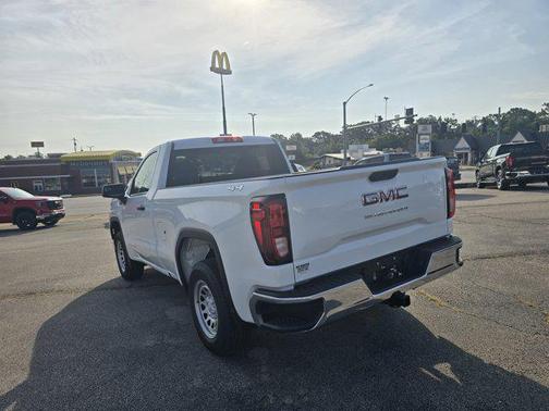 2025 GMC Sierra 1500 Pro