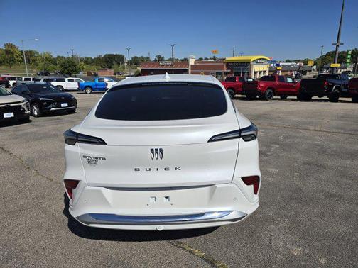 2026 Buick Envista Avenir FWD