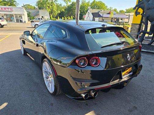 Nero DS 1250 2017 Ferrari GTC4Lusso V12