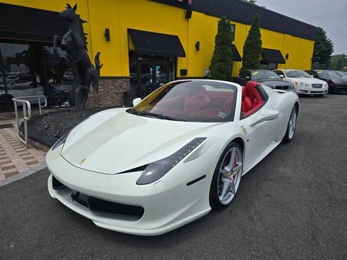 Bianco Avus 2015 Ferrari 458 Spider Base