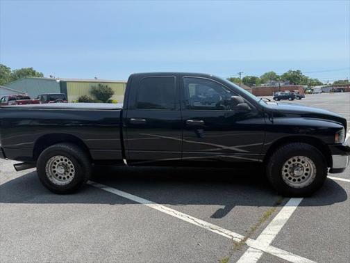 2004 Dodge Ram 2500 SLT Quad Cab
