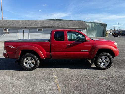 2013 Toyota Tacoma Base