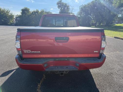 2013 Toyota Tacoma Base