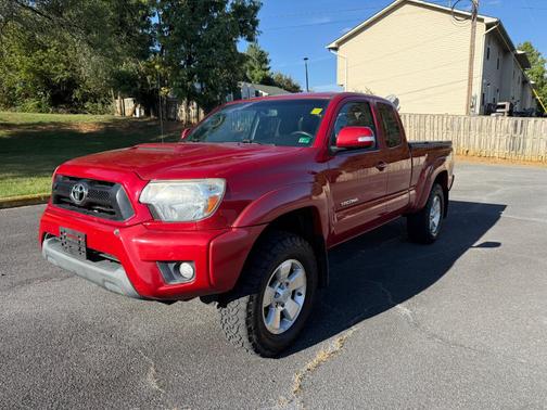 2013 Toyota Tacoma Base