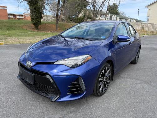 Blue Crush Metallic 2017 Toyota Corolla SE