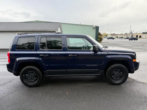 2016 Jeep Patriot Sport
