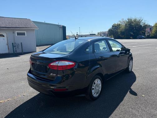 2017 Ford Fiesta S
