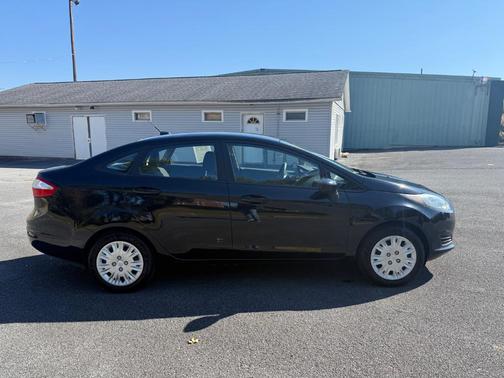 2017 Ford Fiesta S