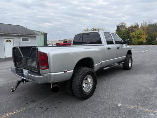 2004 Dodge Ram 3500 Laramie