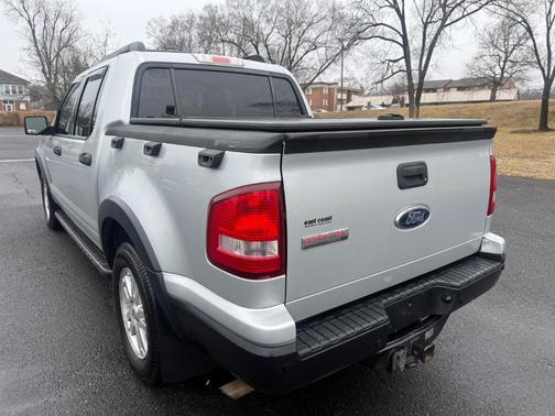 2010 Ford Explorer Sport Trac XLT