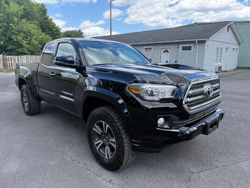 Black 2017 Toyota Tacoma TRD Sport