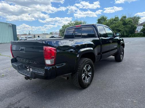 Black 2017 Toyota Tacoma TRD Sport