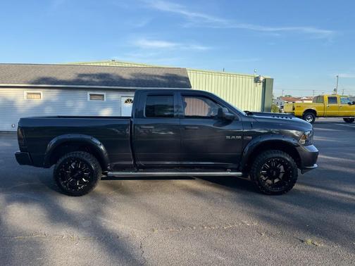 Maximum Steel Metallic Clearcoat 2016 RAM 1500 Tradesman/Express