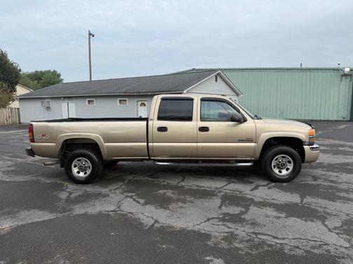 2005 GMC Sierra 3500 SLT Crew Cab