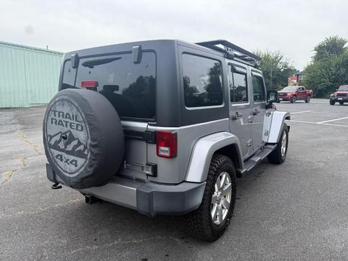 2016 Jeep Wrangler Unlimited Sahara