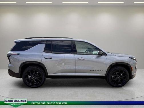 Sterling Gray Metallic 2026 Chevrolet Traverse RS