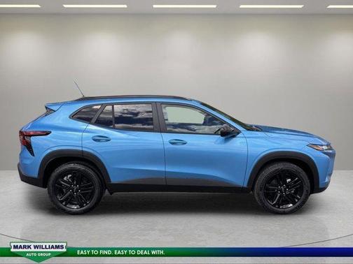 Marina Blue 2026 Chevrolet Trax ACTIV
