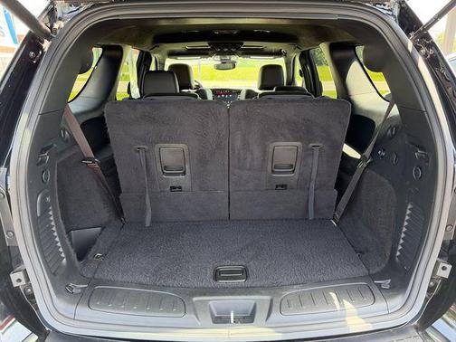 DB Black Crystal Clearcoat 2023 Dodge Durango Hemi Orange AWD