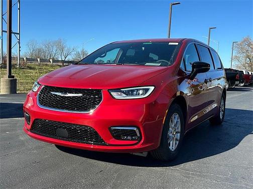 2026 Chrysler Pacifica L