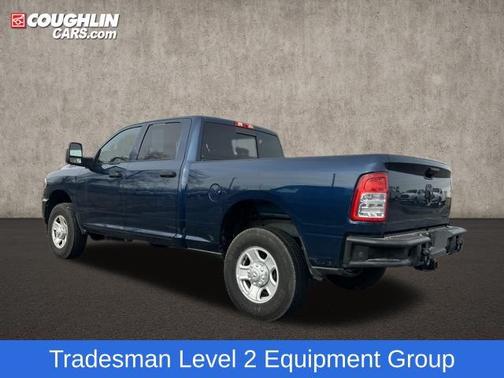 2024 RAM 3500 Tradesman Crew Cab 4x4 6'4' Box