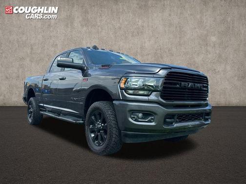 Granite Crystal Metallic Clearcoat 2020 RAM 2500 Big Horn Crew Cab 4x4 6'4' Box