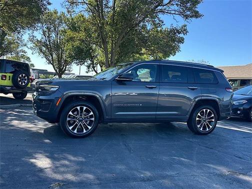 2022 Jeep Grand Cherokee L Overland
